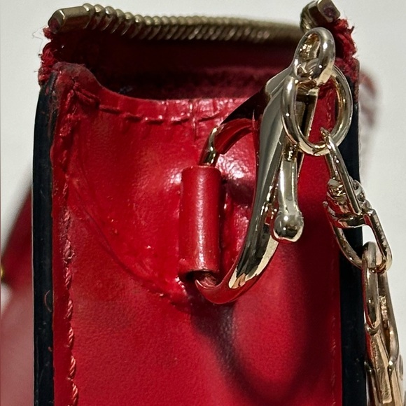 Louis Vuitton Pochette Accessoire Epi Leather Bag - Picture 12 of 12